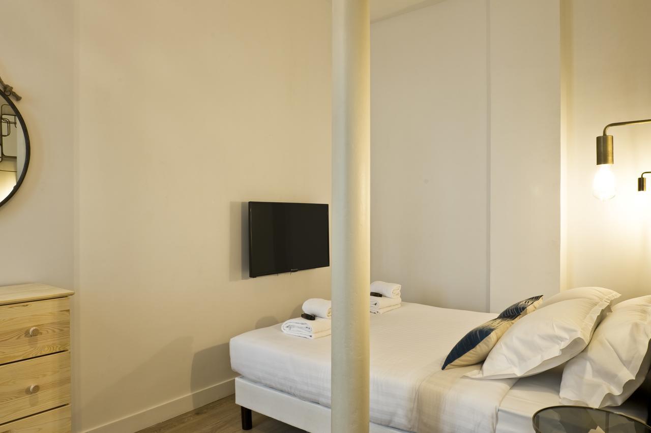Pick A Flat - Rue De Navarin Apartment / Place Saint Georges Paris